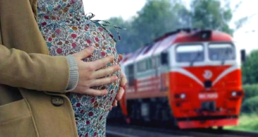 «Я на вокзалі вже третю добу, мені йти нікуди …» – розповідь вагітної дівчини…