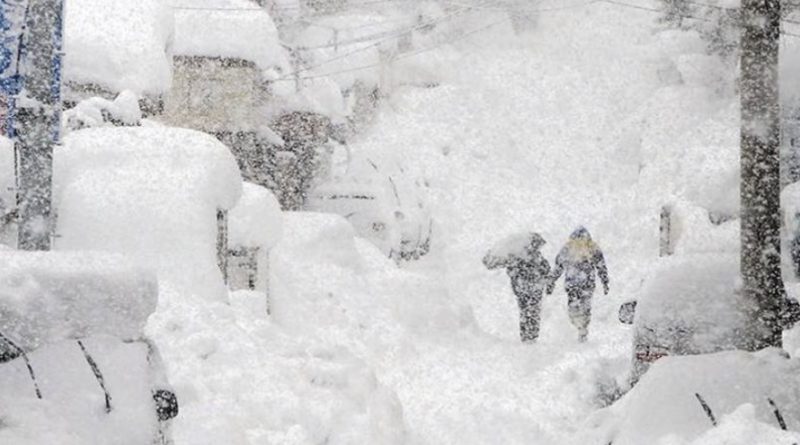 “Радимо вам підготуватися, бо місцями буде півметра і навіть більше”: синоптик попередив українців про початок сніжної зими