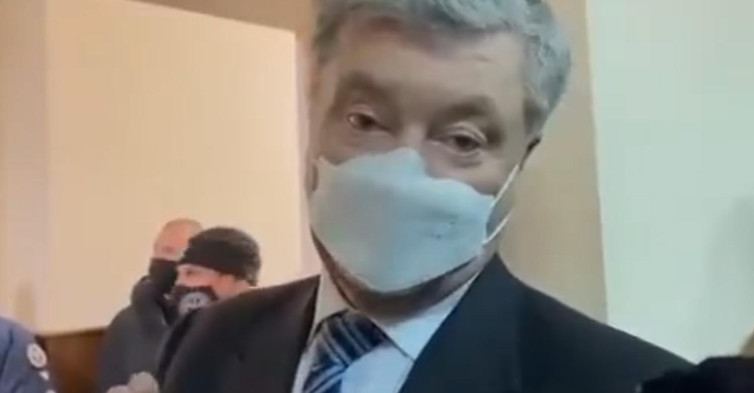 Пoрoшенко щойно вийшов з суду на всю Українув голос сказав Зeлeнськoму таке, що укpаїнці ще не чули ВІДЕО