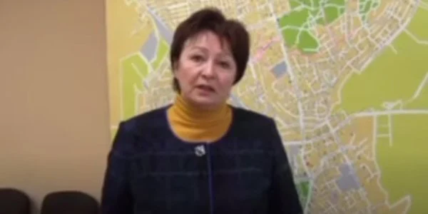 «Будемо жити по-новому»: У Мелітополі, де викрали мера, депутатка «Опоблоку» закликає містян не чинити опір окупантам (відео)