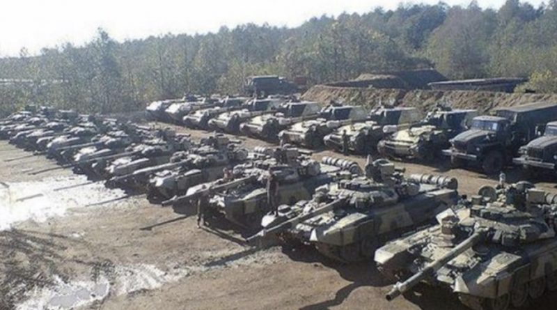 Ой, а що ж це сталося? Розвідка підтвердила, що у 56-ої російської ДШП всі танки зупинилися на другій лінії в очікуванні … УВАГА!!! Палива – бо ЗСУ всі склади з паливом “обнулили”