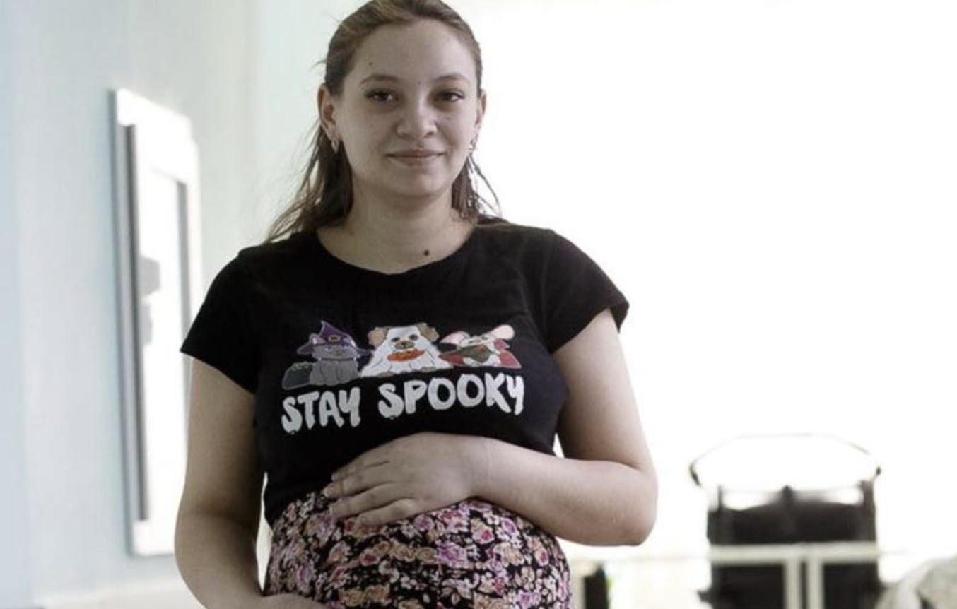 Мати наважилася на дитину після 40 років, тоді як скоро у неї мав з’явитися онук…